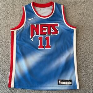 Nike Brooklyn Nets Jersey Youth 14/18 L Men Small‎ Kyrie Irving 11 City Swingman